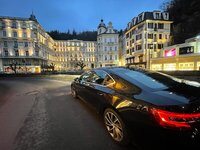 Taxi from Karlovy Vary to Prague
